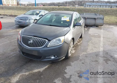2013 Buick Verano из США, поврежденный, VIN 1G4PP5SK5D4171522
